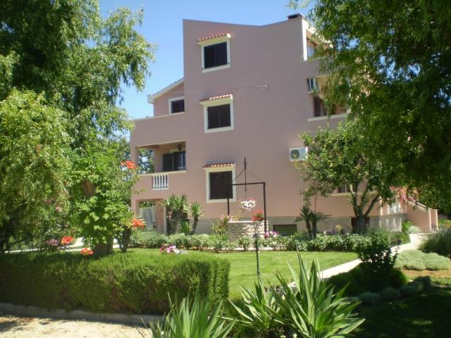 Apartmány Tibor