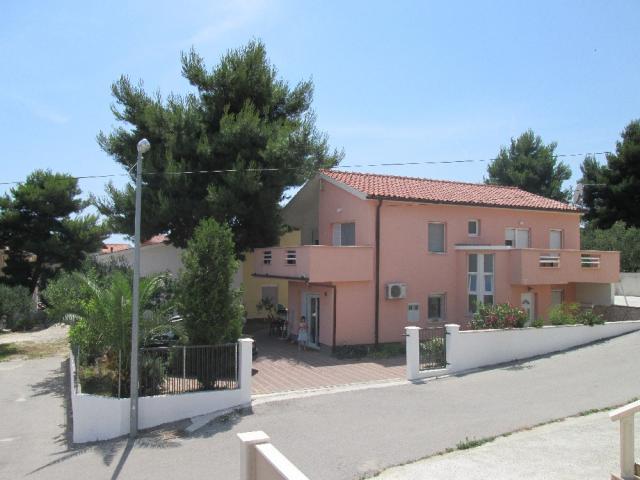 Apartmány Melani